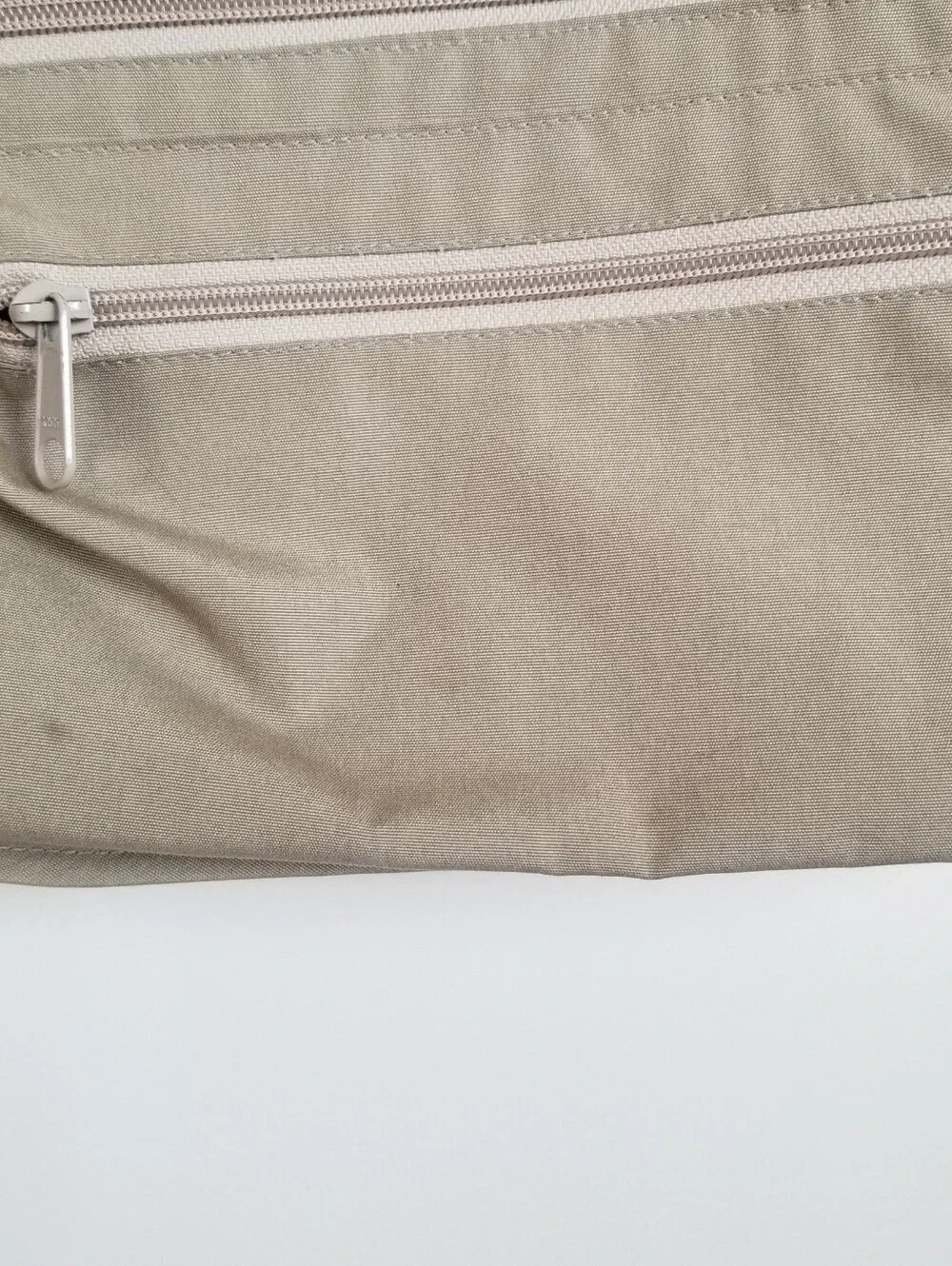 Columbia Sportswear Company no size